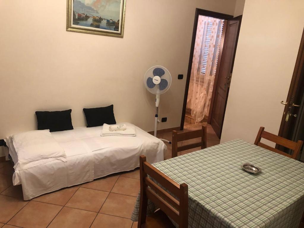 Rea Villa Coltodino Szoba fotó